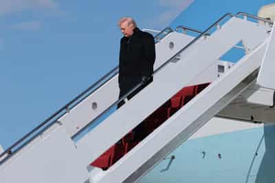 Image for Trump postpones military strikes on Iranian power plants