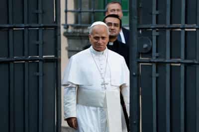 Image for Pope Leo heads to Spain to stand 'shoulder to shoulder' with migrants