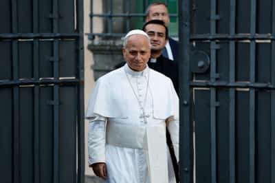 Image for Pope Leo heads to Spain to stand 'shoulder to shoulder' with migrants