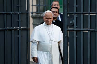 Image for Pope Leo heads to Spain to stand 'shoulder to shoulder' with migrants