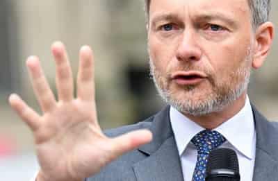 Image for German finance minister says risk of wage price spiral is real