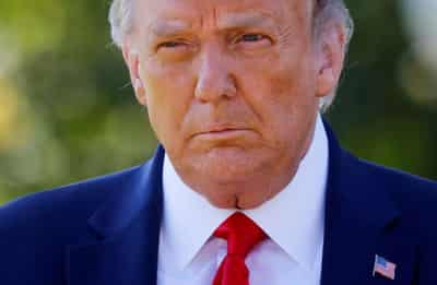 Image for Trump fires back at Justice Dept in bid to keep his tax returns secret