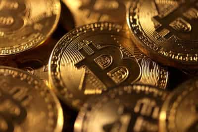 Image for Investors pull record $523 million from BlackRock's flagship bitcoin ETF