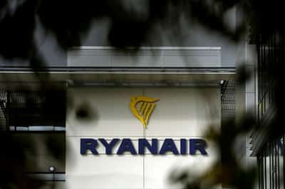Image for Austrian supreme court rules against Ryanair add-on fees