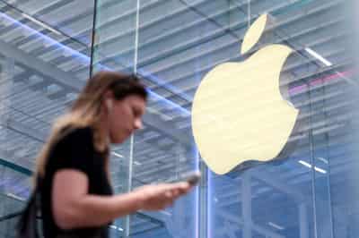 Image for Trump threatens new tariffs on European Union and Apple, reigniting trade fears