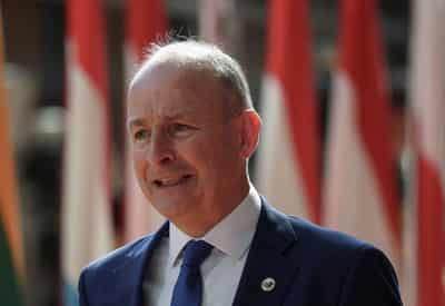 Image for No 'definitive' evidence Irish alumina exports used in Russian weapons, Irish PM says