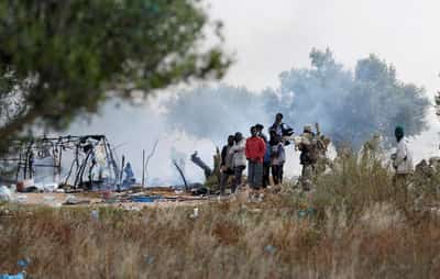 Image for Tunisia repatriates 10,000 migrants in 2025, vows not to become a transit zone