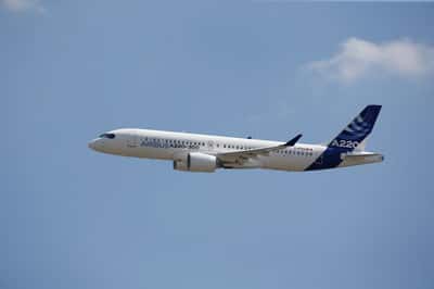 Image for AirAsia orders 150 A220 jets, Airbus executive says