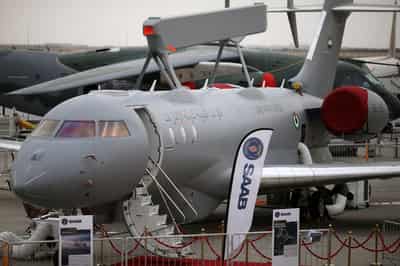Image for Bombardier CEO expects to decide by early 2027 on Canadian site to militarize private jets