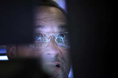 Image for Global equity funds attract inflows on hopes for end to Fed rate rises