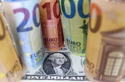 Image for Dollar pares gains after US retail sales miss expectations in May