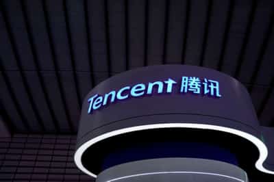 Image for Chinese payment giants revive effort to accept foreign credit cards