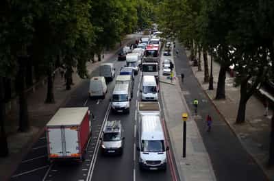 Image for Self-driving cars could be on UK roads by 2026 -minister