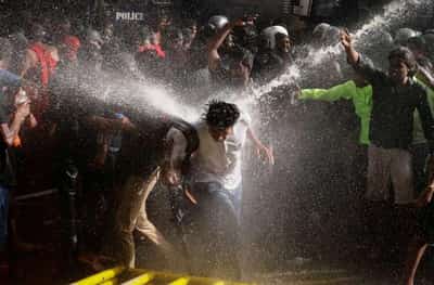 Image for Sri Lanka fuel shortage set to ease; police clash with protesters