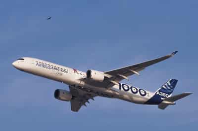 Image for United's stalled A350 order thrown into doubt by Rolls-Royce engine row