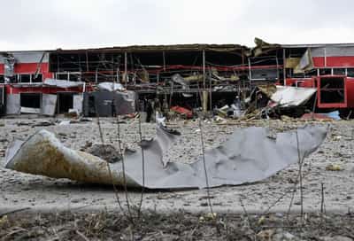 Image for Ukraine peace talks paused amid Iran war, Russia's Izvestia says