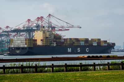 Image for USTR welcomes EU progress on trade deal, says Brussels must also address non-tariff barriers