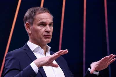 Image for Volkswagen workers to grill CEO on cuts at staff assemblies in August