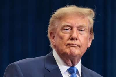 Image for Trump says he is reviewing US position on Falkland Islands
