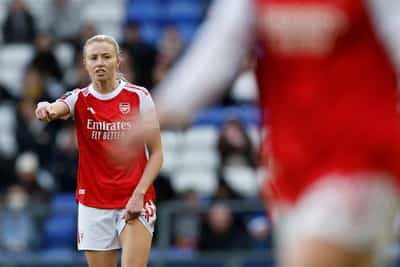 Image for Soccer-Williamson's first game since Euro final a highlight of Arsenal win