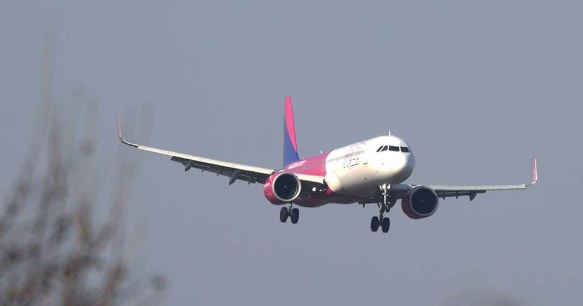 Wizz Air cuts capacity forecast as Iran war fuels industry's cost crunch