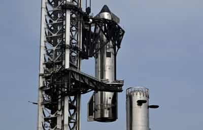 Image for Wall Street buckles up for SpaceX liftoff, hoping for a glitch-free ride