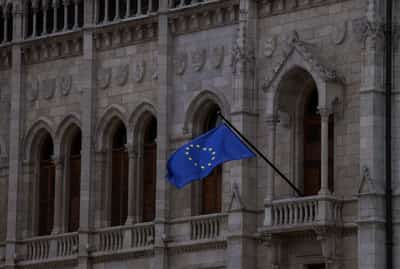 Image for Hungary's visa halt plan for non-EU workers alarms businesses