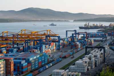 Image for Russian central bank says export outlook to worsen in first quarter