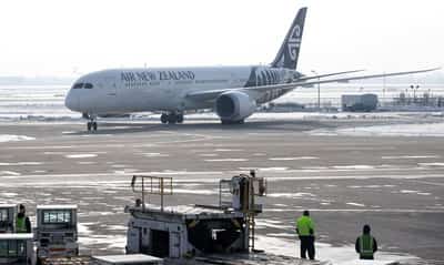 Image for Air New Zealand names Kris Cudmore as CFO; delays Boeing 787 deliveries