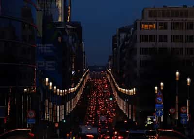 Image for EU set to weaken new car, truck pollution rules