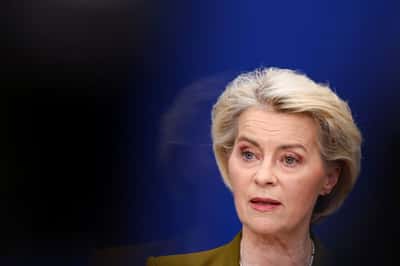 Image for EU proposes asset freezes and travel bans to fight migrant smuggling