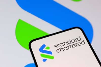Image for Standard Chartered launches institutional spot crypto trading in UAE
