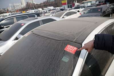 Image for Lamborghinis stranded in Sri Lanka as war disrupts Asia's used-car trade 