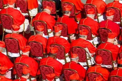 Image for Factbox-What is a Roman Catholic conclave and who takes part?