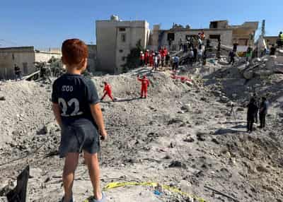 Image for Lebanon ceasefire largely holds but fears persist it may collapse