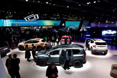 Image for Romanian carmakers Dacia, Ford stop production until Aug 19 as power crisis looms-PM