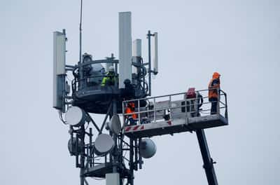 Image for European telcos may get more time to phase out high-risk suppliers under EU proposal