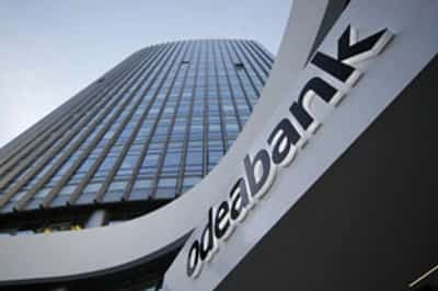 Image for INNOVATIVE BANKING