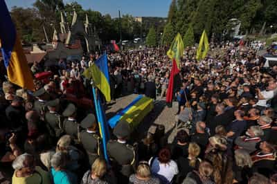 Image for Former Ukraine parliament speaker laid to rest after assassination