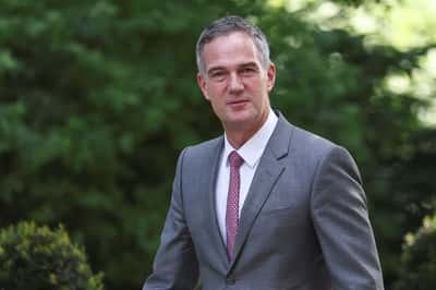 Image for Britain and Switzerland look to boost services with new trade deal
