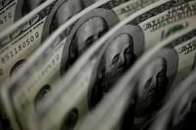 Image for Dollar gets respite as U.S. manufacturing picks up, jobs report awaited