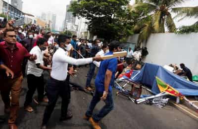Image for The meeting, then the mob. A ‘turning point’ in Sri Lankan crisis