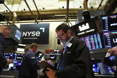 Image for Analysis-As earnings support U.S. stock rebound, worries over future profits grow