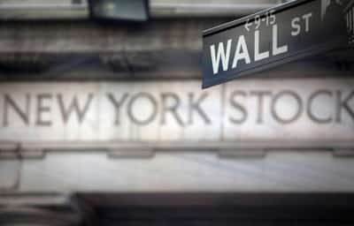 Image for World shares slide on China investment worries