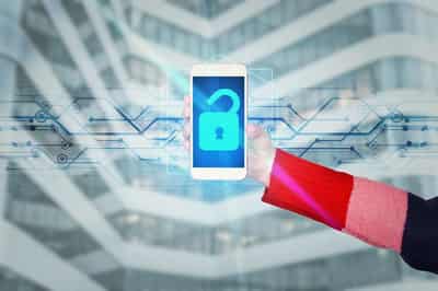 Image for A double threat: why it’s time to take mobile cyber-attacks seriously