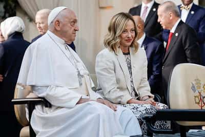 Image for Italian PM hails Pope Francis' help in hard times
