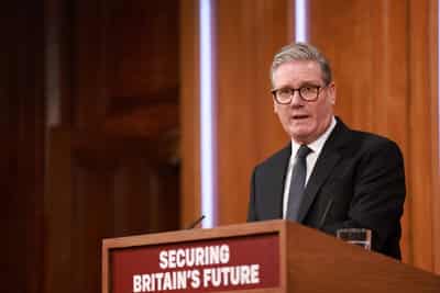 Image for UK's Starmer talks of youth mobility deal from EU summit, Times reports