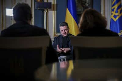 Image for Ukrainian negotiators to visit US for talks on Friday, Zelenskiy says