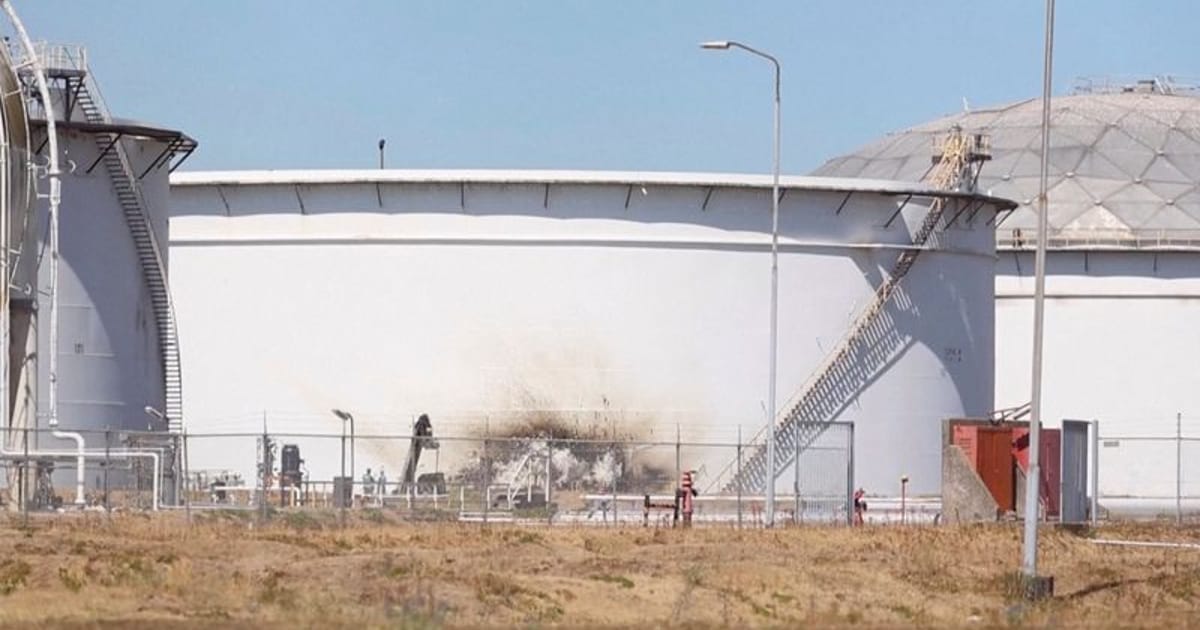 Blast at Rotterdam port energy facility kills one person