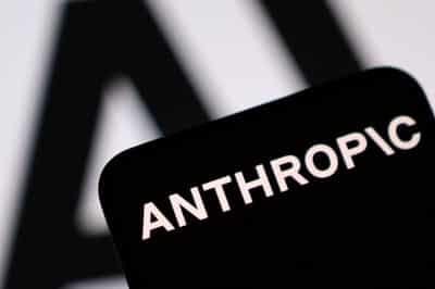 Image for Anthropic hires Orange's AI chief amid Europe push
